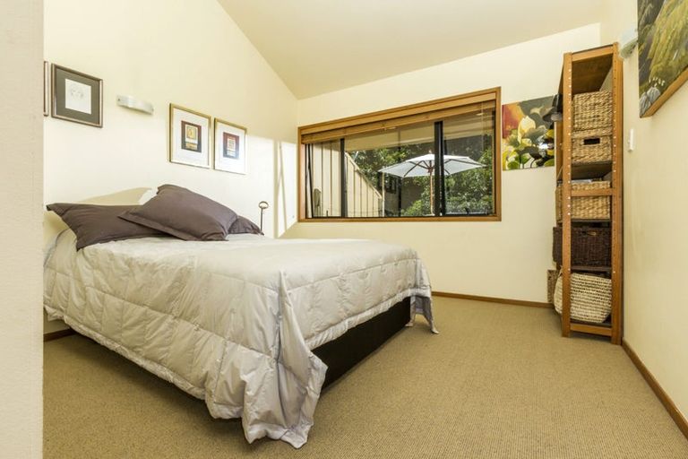 Photo of property in 99a Lake Road, Belmont, Auckland, 0622