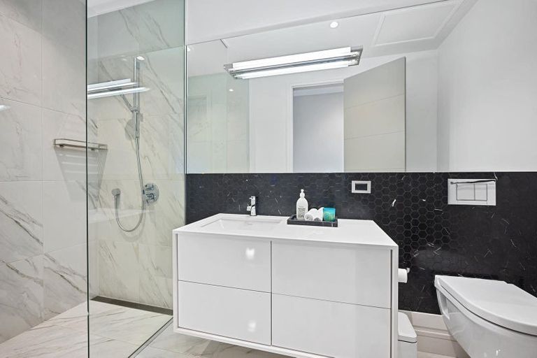 Photo of property in 62 Foster Road, Kumeu, 0891