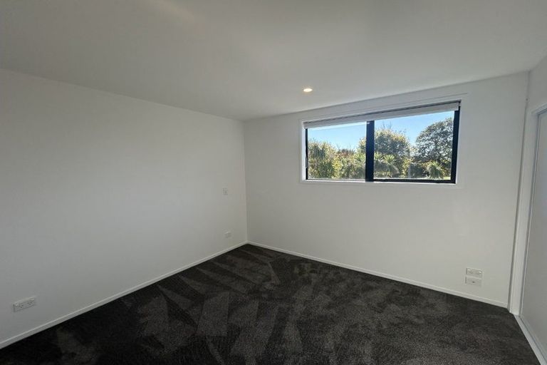 Photo of property in 1/3 Matata Place, Dallington, Christchurch, 8061