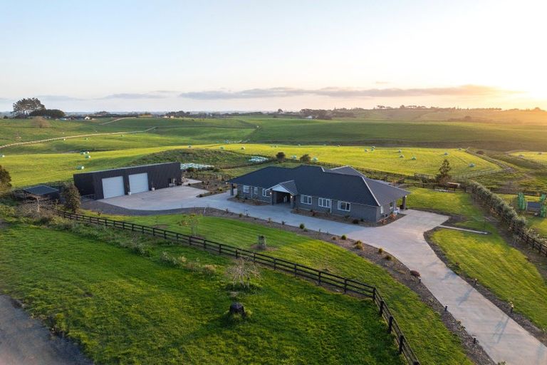 Photo of property in 133 Batty Road, Kingseat, Papakura, 2580