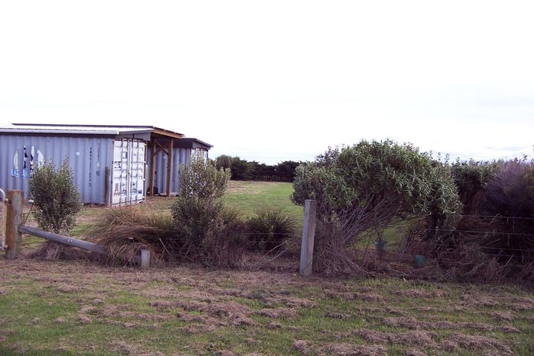 Photo of property in 35 Surrey Street, Orepuki, Riverton, 9881