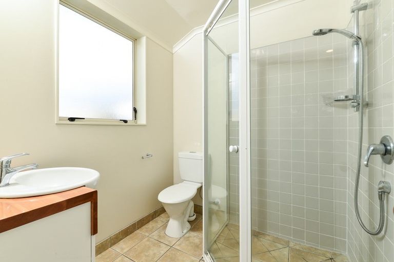 Photo of property in 12 Fencourt Place, Rototuna North, Hamilton, 3210