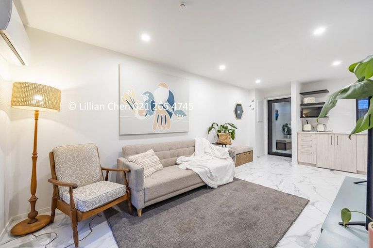 Photo of property in 6/24 Yeovil Road, Te Atatu Peninsula, Auckland, 0610