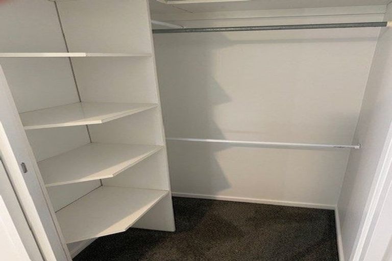 Photo of property in 67a Birkdale Road, Birkdale, Auckland, 0626