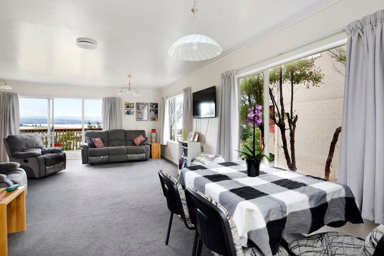 Photo of property in 3 Kamahi Way, Tahunanui, Nelson, 7011