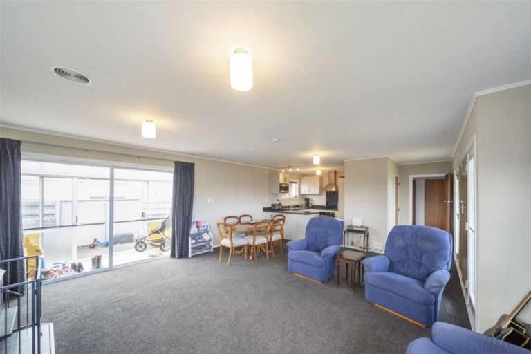 Photo of property in 8 Tawa Street, Hawera, 4610