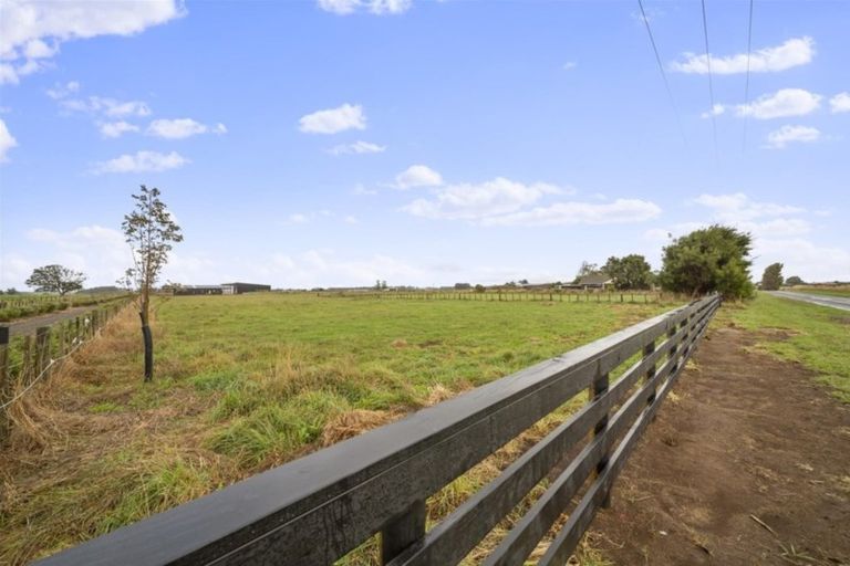 Photo of property in 282 Austin Road, Normanby, Hawera, 4673