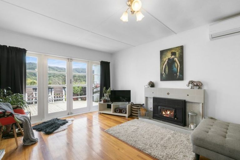 Photo of property in 61 Coast Road, Wainuiomata, Lower Hutt, 5014
