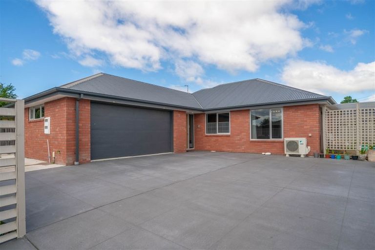 Photo of property in 2 Mimosa Lane, Yaldhurst, Christchurch, 8042