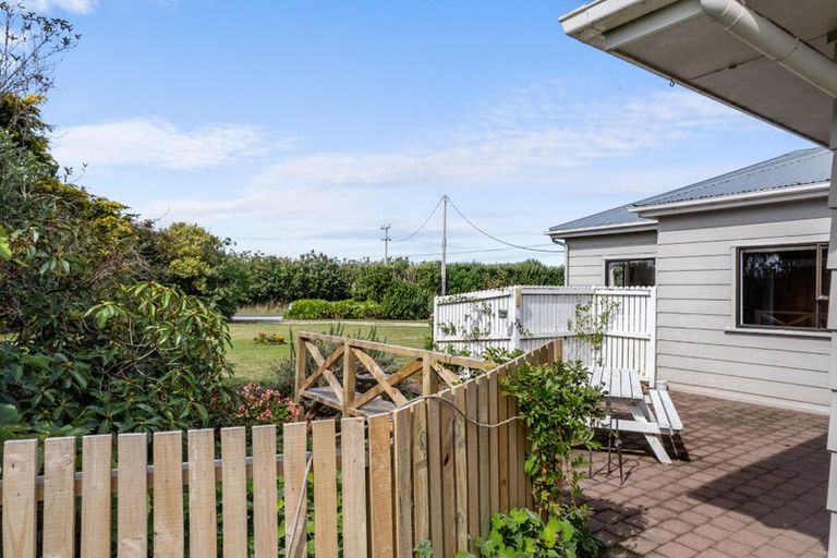 Photo of property in 525 Auroa Road, Auroa, Hawera, 4678