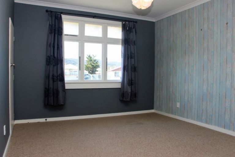 Photo of property in 132 Blake Street, Blaketown, Greymouth, 7805