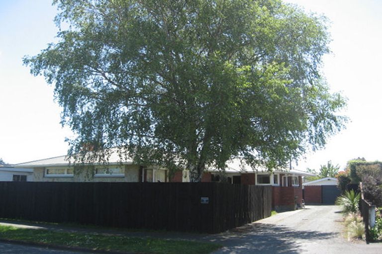 Photo of property in 51 Mooray Avenue, Bishopdale, Christchurch, 8053