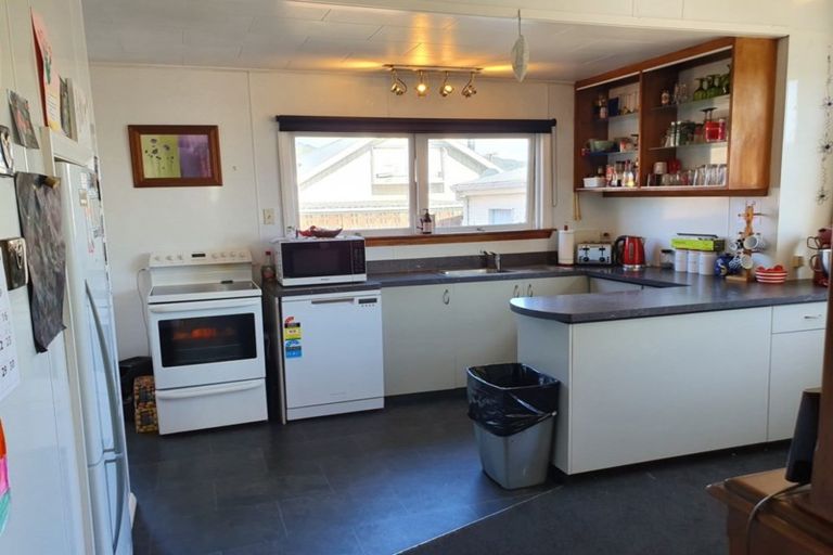 Photo of property in 85 Blake Street, Blaketown, Greymouth, 7805