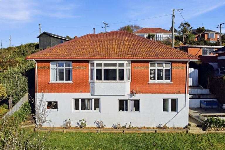 Photo of property in 125 Forfar Street, Clyde Hill, Dunedin, 9011