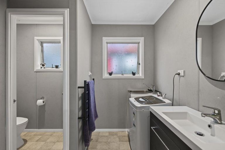 Photo of property in 85 Fulford Street, New Plymouth, 4310