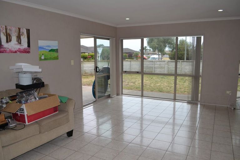 Photo of property in 2 Millie Court, Papamoa Beach, Papamoa, 3118