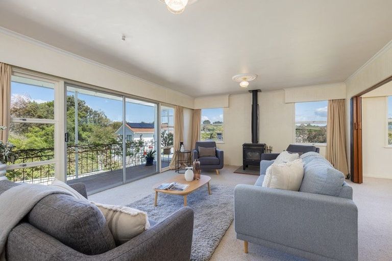 Photo of property in 179 Kina Beach Road, Tasman, Upper Moutere, 7173