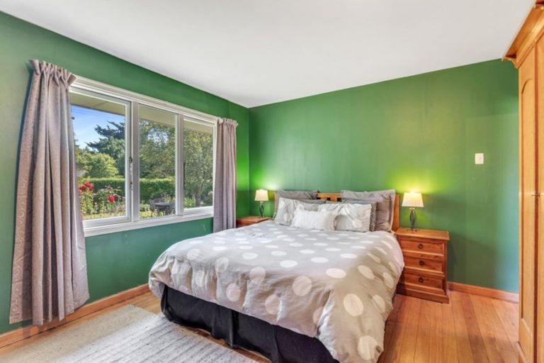 Photo of property in 2577 Bealey Road, Hororata, 7572