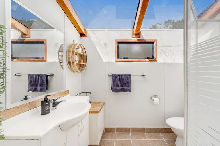 Photo of property in 56 Somerville Road, Shelly Park, Auckland, 2014