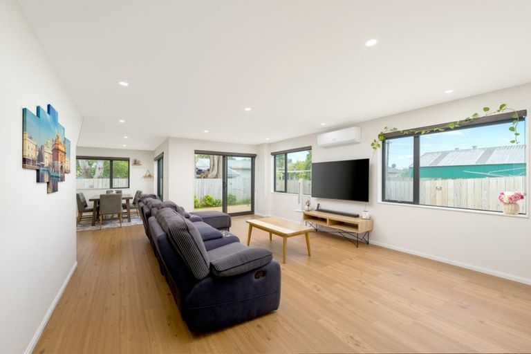 Photo of property in 22a Rathgar Road, Henderson, Auckland, 0610