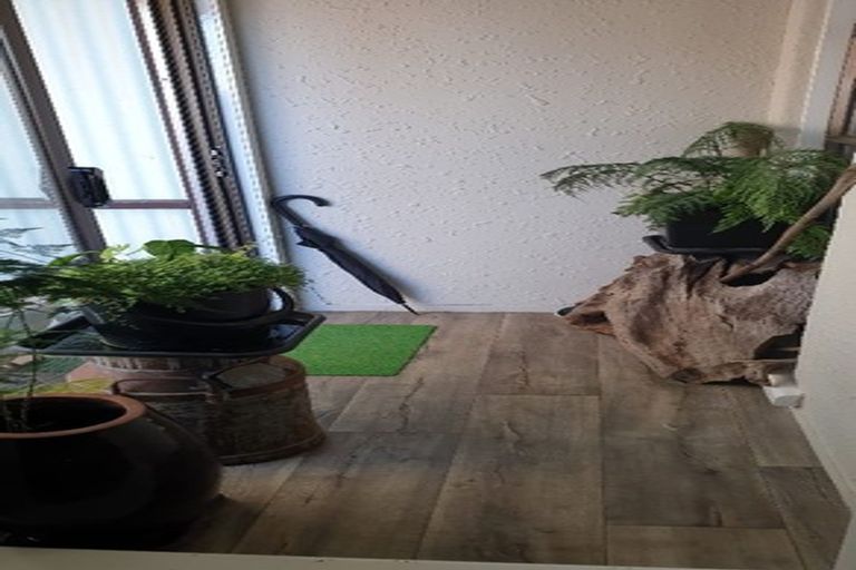 Photo of property in 32 Leicester Street, Patea, 4520