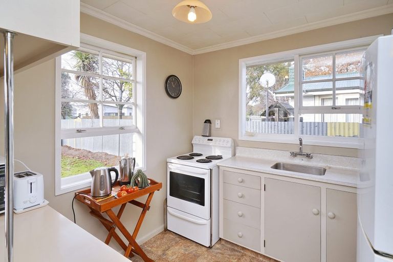 Photo of property in 27a Main North Road, Woodend, 7610