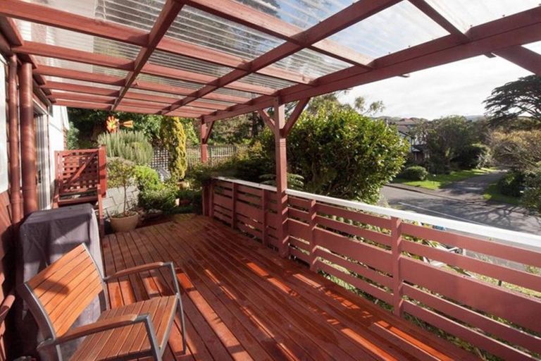 Photo of property in 13 Halswater Drive, Churton Park, Wellington, 6037