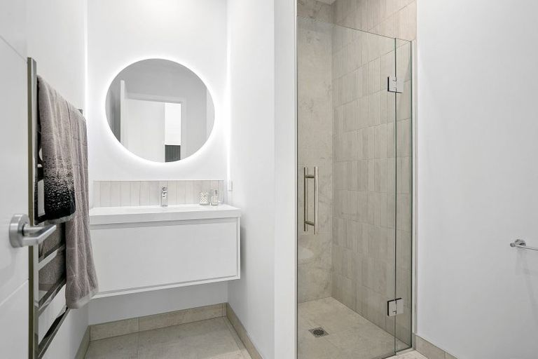 Photo of property in 4b Lewis Way, Cambridge, 3434