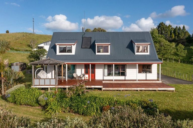 Photo of property in 224 Richards Road, Dairy Flat, Albany, 0794