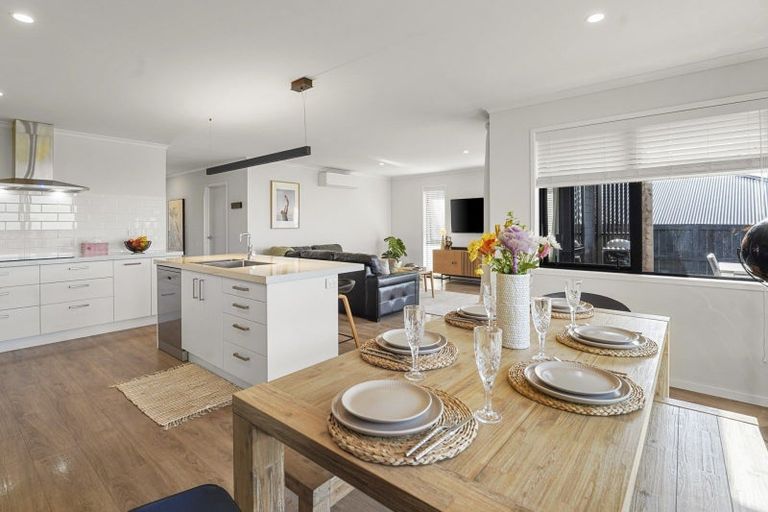 Photo of property in 6 Pataki Place, Omokoroa, 3114