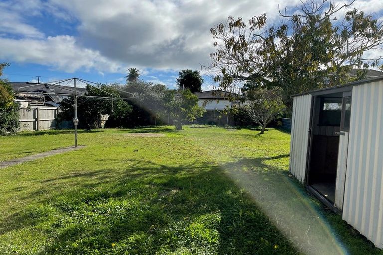 Photo of property in 23 Kerrydale Road, Manurewa, Auckland, 2102