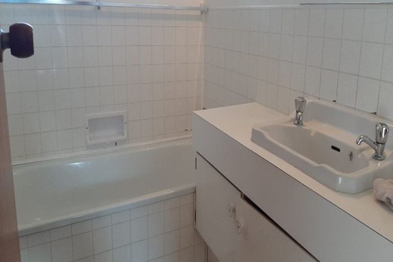 Photo of property in 33 Carlton Crescent, Te Kamo, Whangarei, 0112