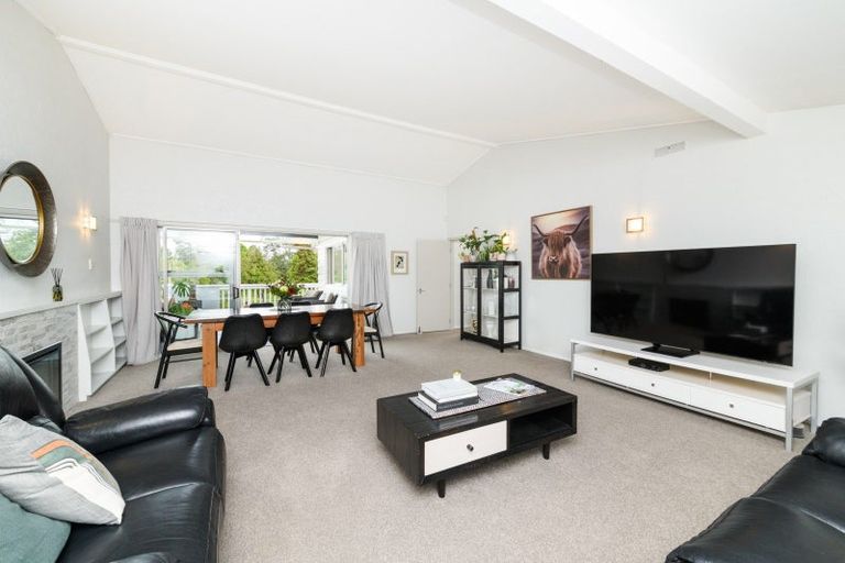 Photo of property in 10 Opawa Place, Terrace End, Palmerston North, 4410