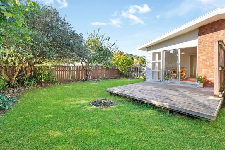 Photo of property in 3 Byrd Street, Levin, 5510