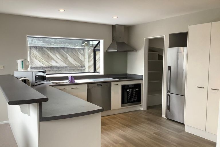 Photo of property in 1/27 Mawson Street, Waiwhetu, Lower Hutt, 5010