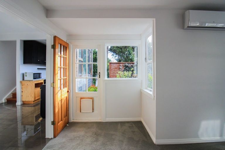 Photo of property in 6 Matai Terrace, Eastbourne, Lower Hutt, 5013