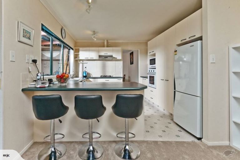 Photo of property in 26 Adelphi Place, Albany, Auckland, 0632