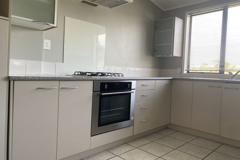 Photo of property in 35 Cane Road, Waimauku, 0812