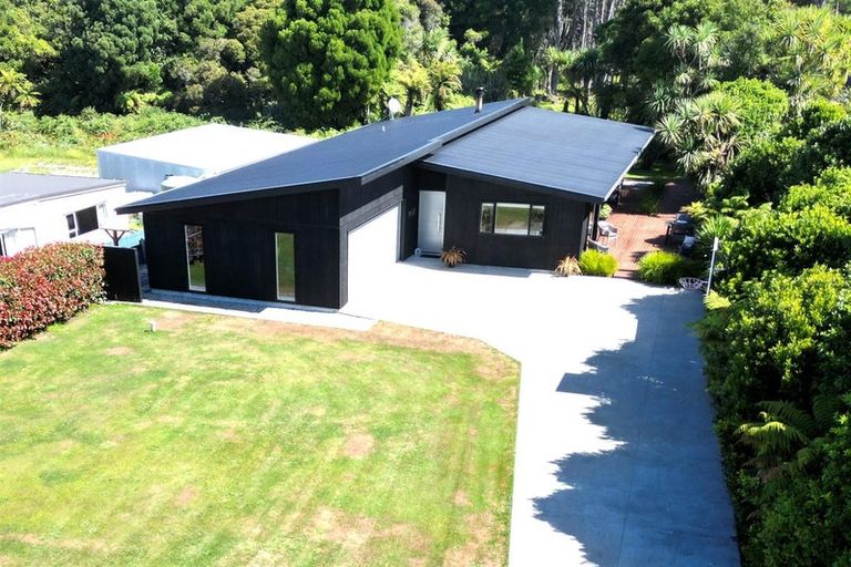 Photo of property in 23 Pandora Avenue, Camerons, Greymouth, 7805