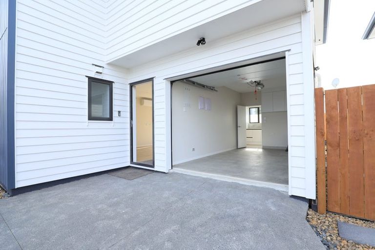 Photo of property in 4a Vanbrugh Place, Bucklands Beach, Auckland, 2014