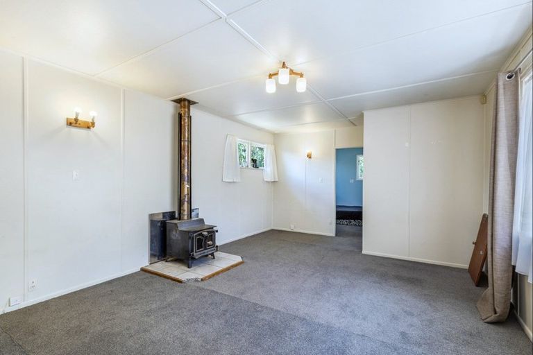 Photo of property in 191 Te Rangitautahanga Road, Turangi, 3334