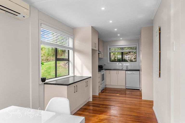 Photo of property in 91 Hurndall Street East, Maungaturoto, 0520