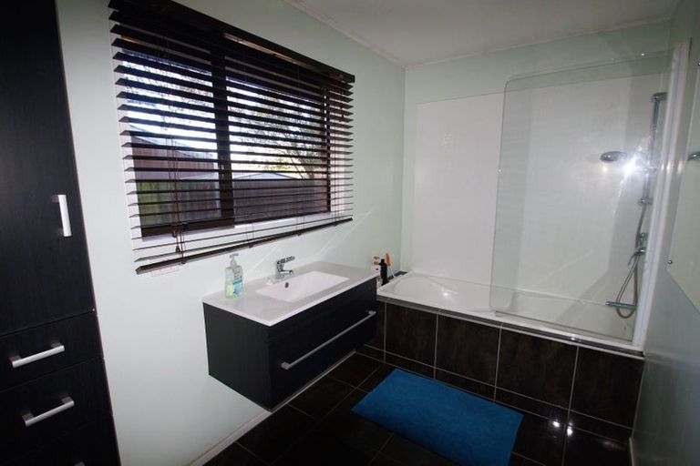 Photo of property in 18a Sabys Road, Halswell, Christchurch, 8025