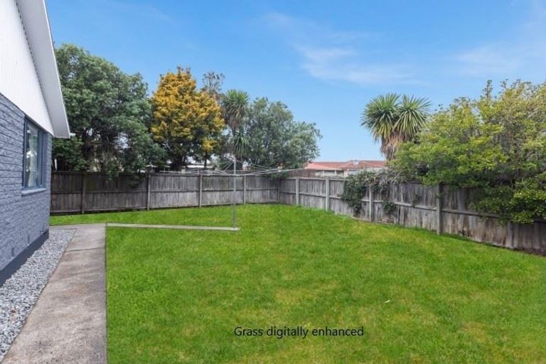 Photo of property in 128 Rowses Road, Aranui, Christchurch, 8061