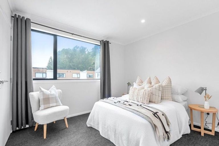 Photo of property in 17 Betty Boyes Street, Wallaceville, Upper Hutt, 5018