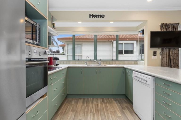 Photo of property in 19 Te Koari Drive, Brookfield, Tauranga, 3110