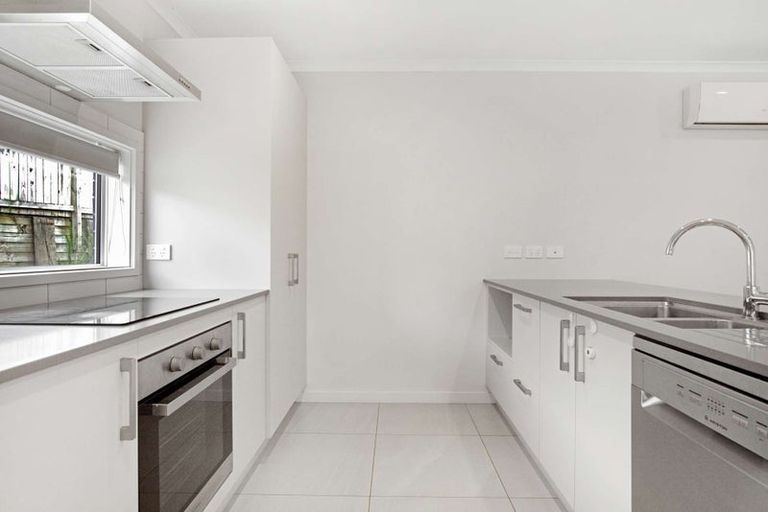 Photo of property in 19 Kirk Lane, Ohauiti, Tauranga, 3112