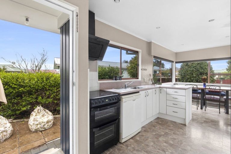 Photo of property in 27 Lethborg Street, Dinsdale, Hamilton, 3204