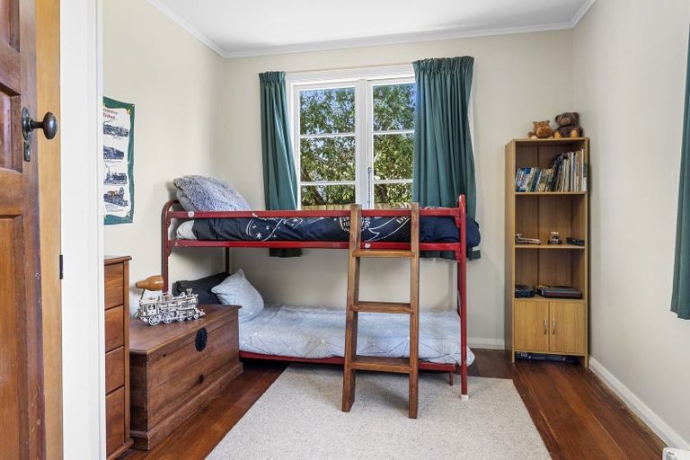 Photo of property in 22 Douglas Road, Amberley, 7410