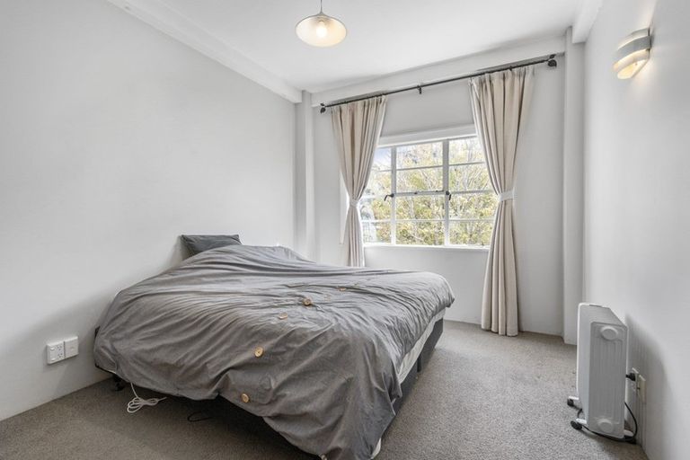 Photo of property in Anderson Apartments, 14/248 Willis Street, Te Aro, Wellington, 6011